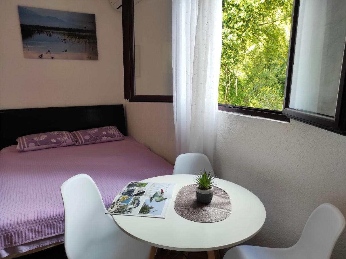 Apartments Four Countesses Virpazar Zimmer foto